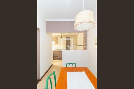 Sala  de apartamento para alugar com 1 quarto, 59m² em Santo Antônio, Porto Alegre