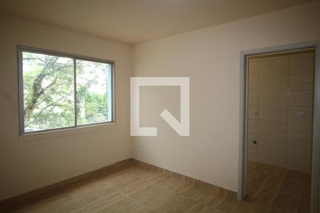 Apartamento à venda com 2 quartos, 46m² em Sarandi, Porto Alegre