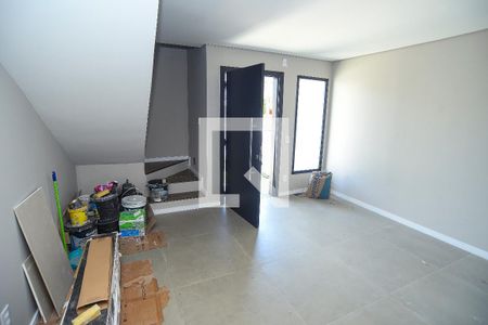 Sala de casa de condomínio para alugar com 2 quartos, 92m² em Mário Quintana, Viamão