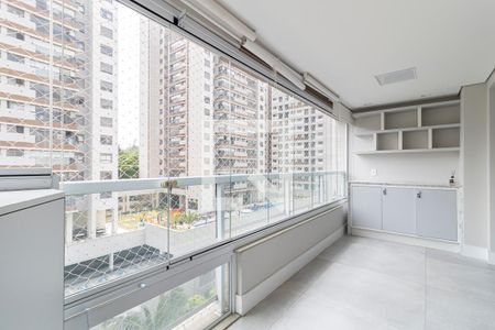 Varanda de apartamento à venda com 3 quartos, 187m² em Vila Santa Catarina, São Paulo