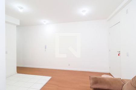 Sala de apartamento para alugar com 2 quartos, 44m² em Gleba do Pêssego, São Paulo