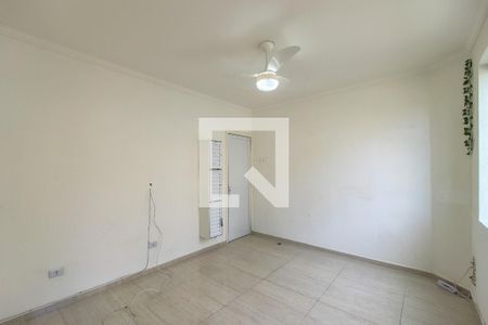 Quarto de apartamento para alugar com 2 quartos, 53m² em Vila Caiçara, Praia Grande