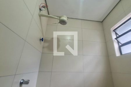 Banheiro de casa para alugar com 2 quartos, 55m² em Parque Continental I, Guarulhos