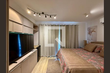 Quarto  de kitnet/studio para alugar com 0 quarto, 35m² em Campo Belo, São Paulo