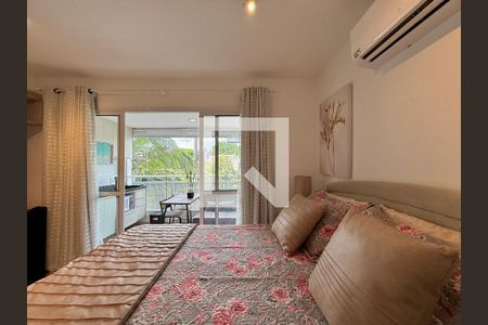 Quarto  de kitnet/studio para alugar com 0 quarto, 35m² em Campo Belo, São Paulo