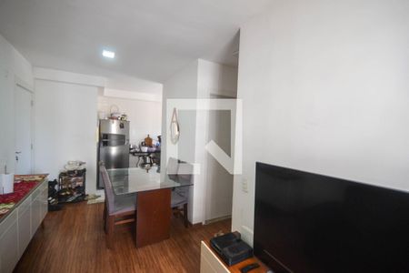 Sala de casa para alugar com 2 quartos, 50m² em Moqueta, Nova Iguaçu