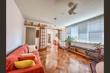 Apartamento para alugar com 3 quartos, 100m² em Laranjeiras, Rio de Janeiro
