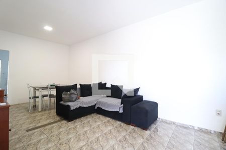 Sala de casa para alugar com 3 quartos, 220m² em Jardim das Palmeiras, Uberlândia