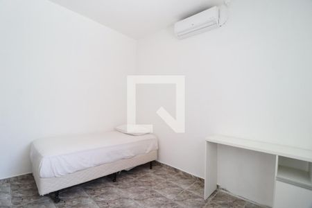 Quarto 1 de casa para alugar com 3 quartos, 220m² em Jardim das Palmeiras, Uberlândia