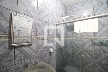 Banheiro Social de casa para alugar com 3 quartos, 220m² em Jardim das Palmeiras, Uberlândia