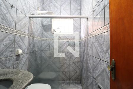 Banheiro Social de casa para alugar com 3 quartos, 220m² em Jardim das Palmeiras, Uberlândia