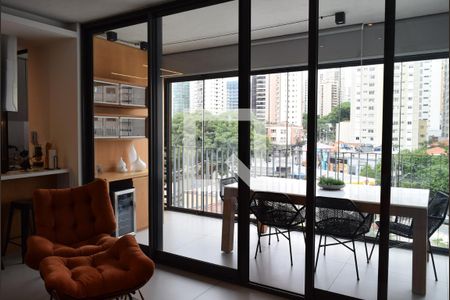 Sala de apartamento para alugar com 2 quartos, 79m² em Paraíso, São Paulo