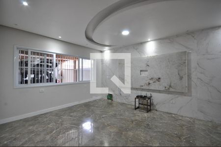 Sala de casa para alugar com 2 quartos, 137m² em Vila Sabrina, São Paulo