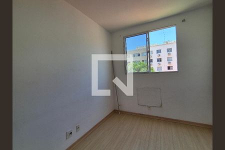 Quarto 2 de apartamento para alugar com 2 quartos, 45m² em Vargem Pequena, Rio de Janeiro