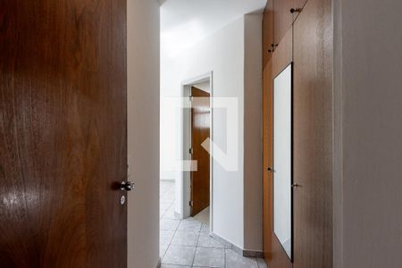 Corredor de apartamento para alugar com 3 quartos, 89m² em Vila Bela Alianca, São Paulo