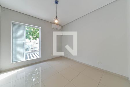 Casa à venda com 3 quartos, 180m² em Campo Belo, São Paulo