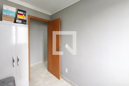 Quarto 2 de apartamento para alugar com 2 quartos, 44m² em Fundacao da Casa Popular, Campinas