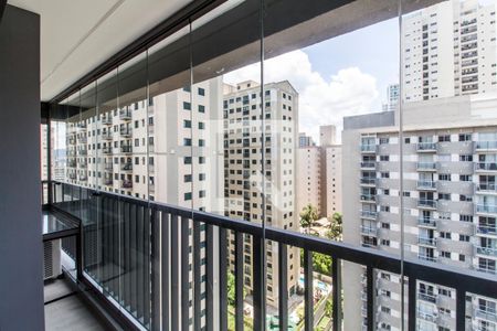 Varanda de apartamento para alugar com 1 quarto, 54m² em Alphaville Industrial, Barueri