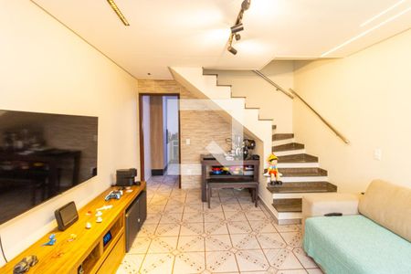 Sala de casa de condomínio à venda com 2 quartos, 140m² em Vila Medeiros, São Paulo