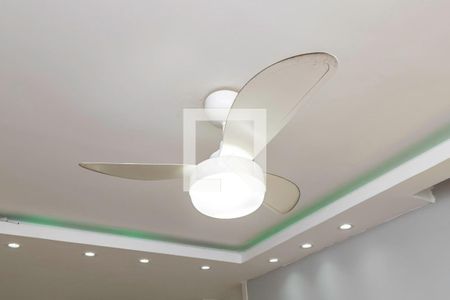 Sala de apartamento para alugar com 2 quartos, 41m² em Bonsucesso, Rio de Janeiro