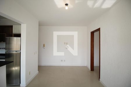Sala de apartamento para alugar com 1 quarto, 55m² em Jardim do Salso, Porto Alegre