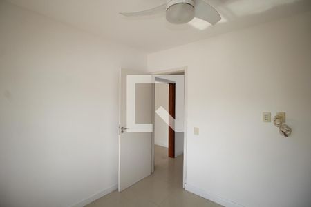 Quarto 1 de apartamento à venda com 1 quarto, 55m² em Jardim do Salso, Porto Alegre