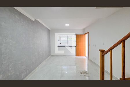 Sala de casa à venda com 3 quartos, 150m² em Socorro, São Paulo