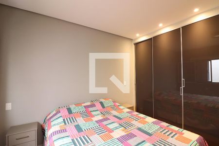 Quarto 1 suíte  de casa para alugar com 3 quartos, 300m² em Parque dos Passaros, São Bernardo do Campo