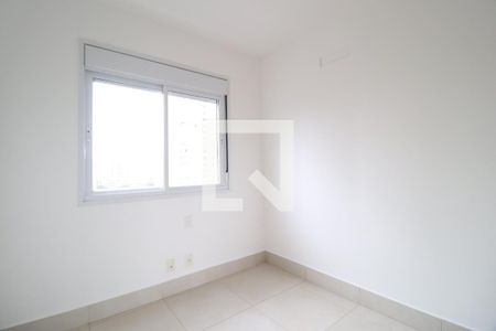 Quarto 1 de apartamento para alugar com 2 quartos, 78m² em Martins, Uberlândia