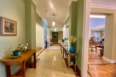 Hall de entrada de apartamento para alugar com 3 quartos, 227m² em Copacabana, Rio de Janeiro