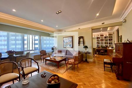 Sala  de apartamento para alugar com 3 quartos, 227m² em Copacabana, Rio de Janeiro