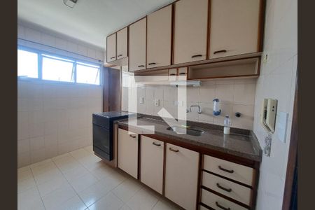 Cozinha de apartamento para alugar com 3 quartos, 70m² em Iapi, Osasco