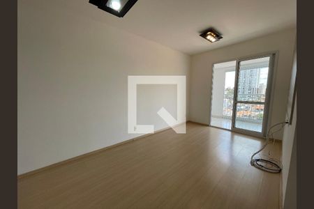 Sala de apartamento para alugar com 2 quartos, 78m² em Vila Sonia, São Paulo