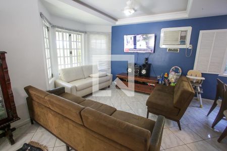 Sala de Estar de casa para alugar com 5 quartos, 450m² em Freguesia (jacarepaguá), Rio de Janeiro