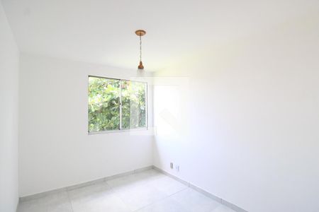 Quarto 2 de apartamento à venda com 3 quartos, 50m² em Taquara, Rio de Janeiro