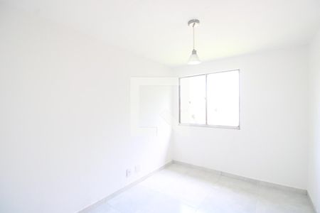 Quarto 1 de apartamento à venda com 3 quartos, 50m² em Taquara, Rio de Janeiro