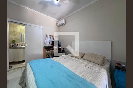 Suíte de casa de condomínio para alugar com 5 quartos, 250m² em Recreio dos Bandeirantes, Rio de Janeiro