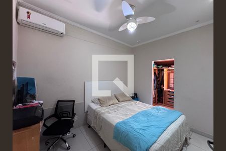 Suíte de casa de condomínio para alugar com 5 quartos, 250m² em Recreio dos Bandeirantes, Rio de Janeiro