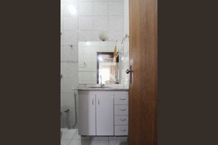Banheiro da Suíte de casa à venda com 3 quartos, 200m² em Santa Amelia, Belo Horizonte