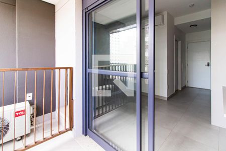Varanda de kitnet/studio para alugar com 1 quarto, 25m² em Perdizes, São Paulo