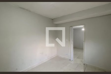 Quarto 1 de casa para alugar com 2 quartos, 100m² em Vila Araguaia, São Paulo