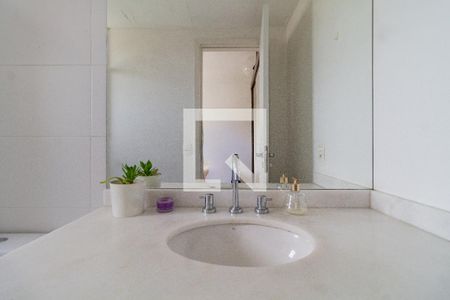 Suíte de apartamento à venda com 2 quartos, 62m² em Vila Anastácio, São Paulo