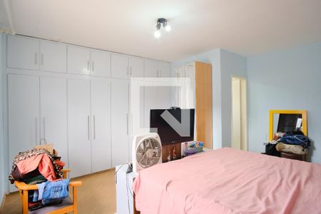 Suíte de casa à venda com 4 quartos, 200m² em Vila Matilde, São Paulo