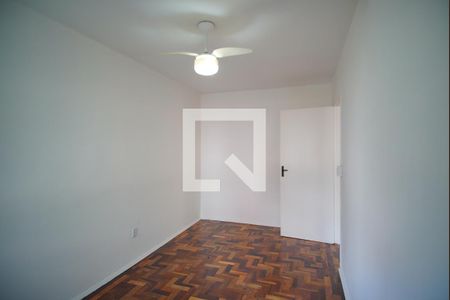 Quarto 1 de apartamento para alugar com 2 quartos, 56m² em Jardim Dona Leopoldina, Porto Alegre