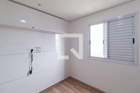 Quarto 1 de apartamento para alugar com 2 quartos, 49m² em Vila Ester, Carapicuíba