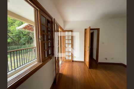 Suíte 1 de casa de condomínio para alugar com 4 quartos, 1451m² em Parque Primavera, Cotia