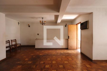 Sala de casa para alugar com 3 quartos, 285m² em Cidade Mãe do Céu, São Paulo