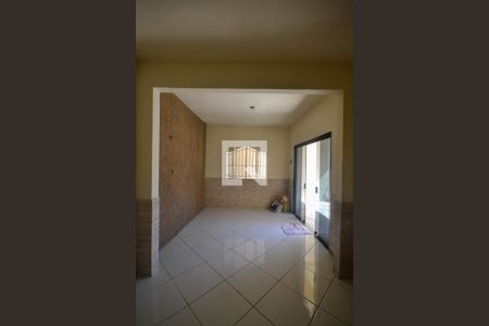 Sala de casa para alugar com 2 quartos, 70m² em Luz, Nova Iguaçu