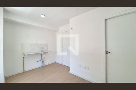 Sala/Cozinha de apartamento para alugar com 2 quartos, 36m² em Água Branca, São Paulo