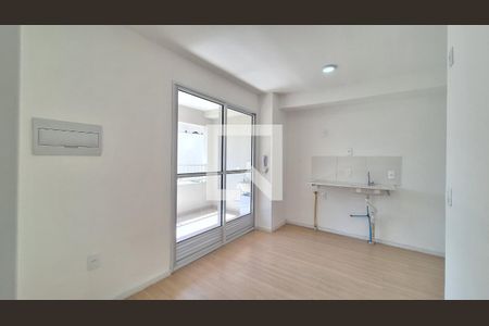 Sala/Cozinha de apartamento para alugar com 2 quartos, 36m² em Água Branca, São Paulo